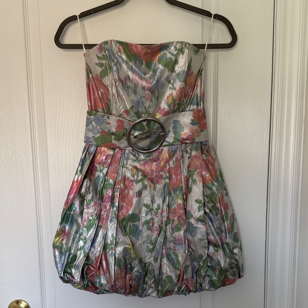 Floral puff Strapless Dress with Belt